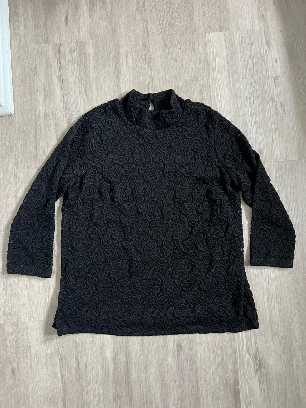 Black Lace 3/4 sleeve mock neck blouse elegant floral paisley Lg